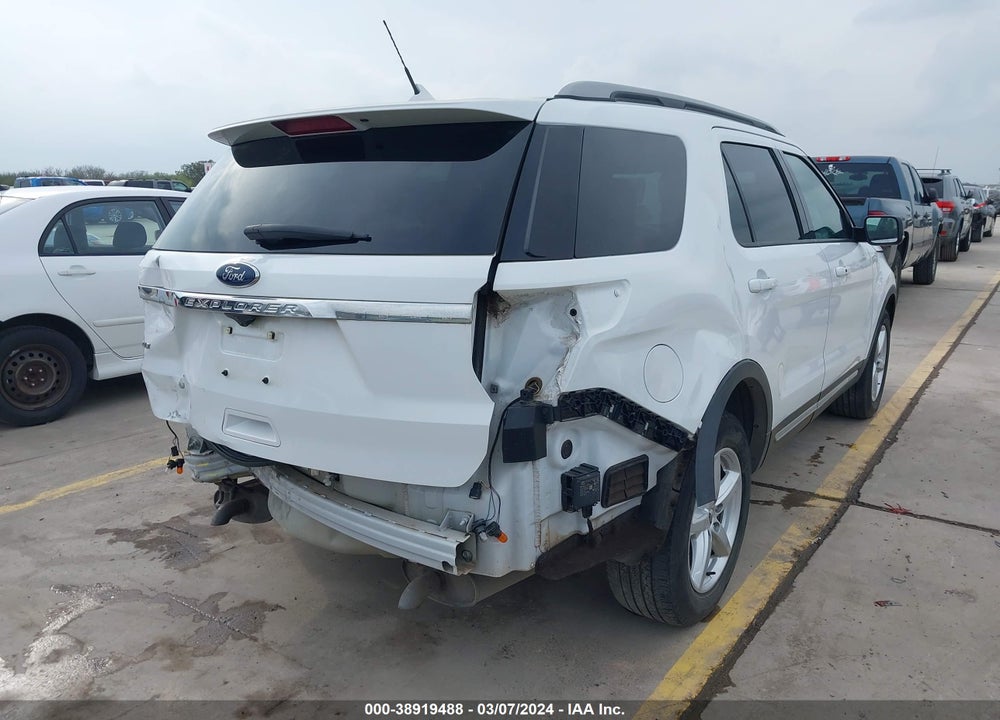 2019 FORD EXPLORER XLT VIN: 1FM5K7D88KGB47150