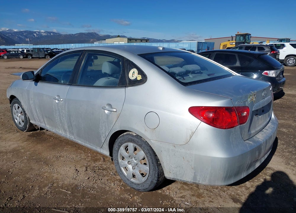 2008 HYUNDAI ELANTRA GLS/SE VIN: KMHDU46D98U517644