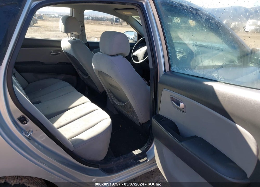 2008 HYUNDAI ELANTRA GLS/SE VIN: KMHDU46D98U517644