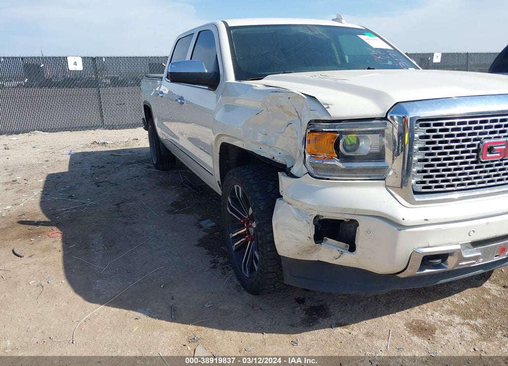 2015 GMC SIERRA 1500 DENALI VIN: 3GTU2WECXFG131717