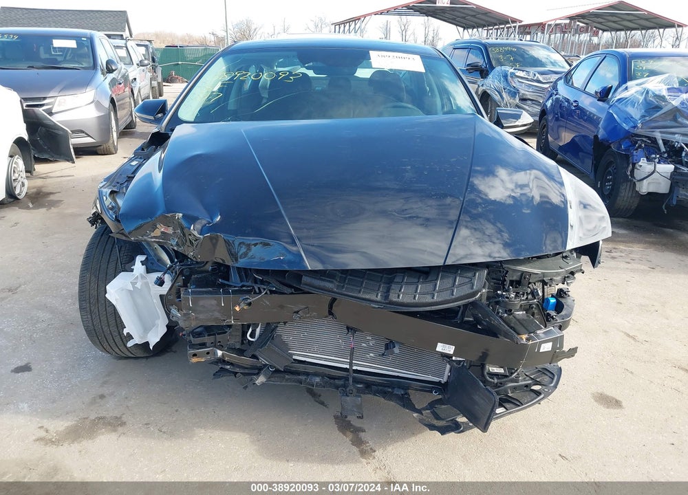 2024 HYUNDAI ELANTRA SEL VIN: KMHLS4DG1RU676500