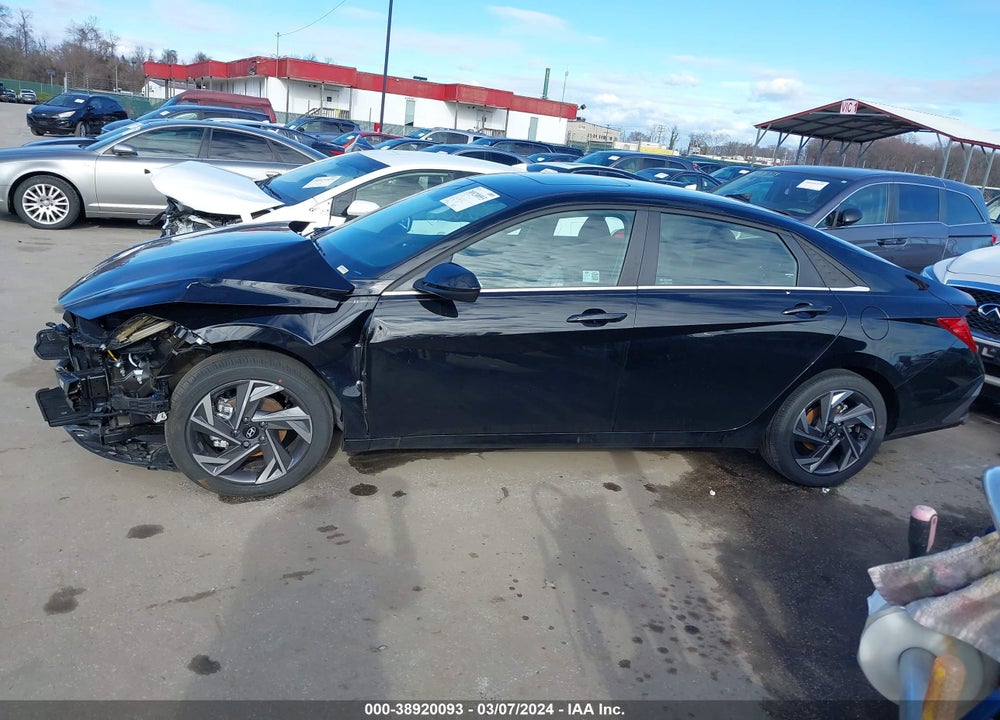 2024 HYUNDAI ELANTRA SEL VIN: KMHLS4DG1RU676500