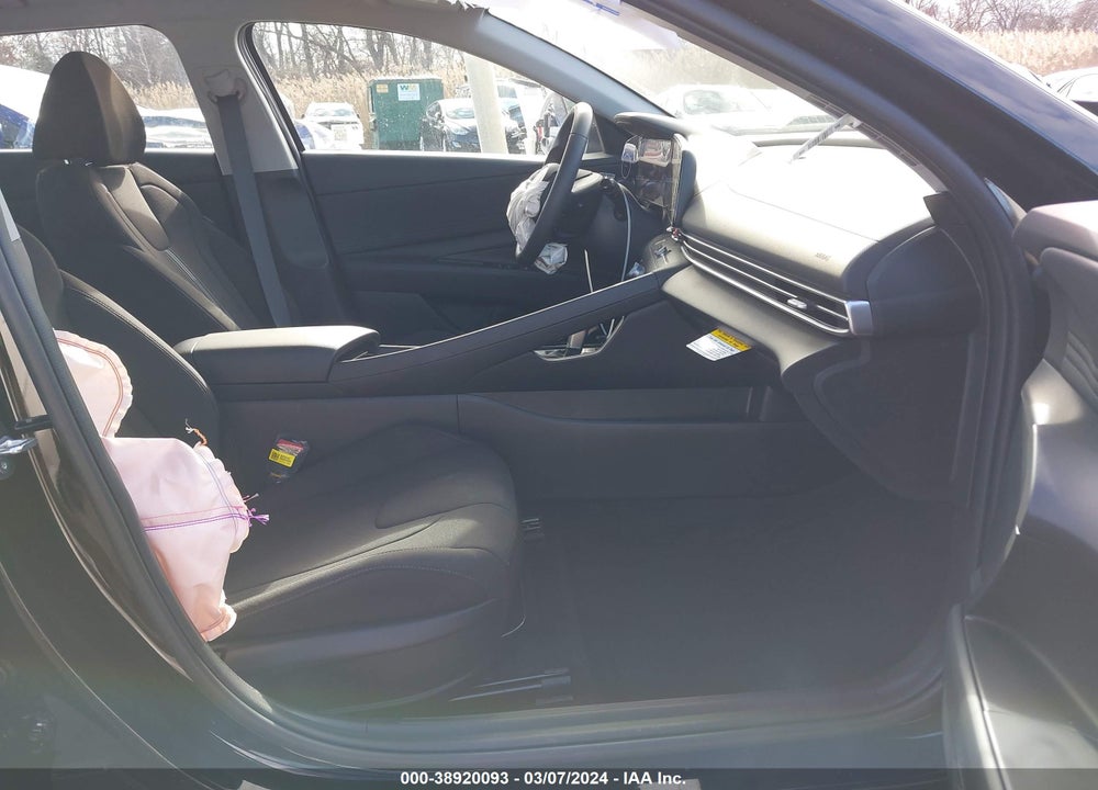 2024 HYUNDAI ELANTRA SEL VIN: KMHLS4DG1RU676500