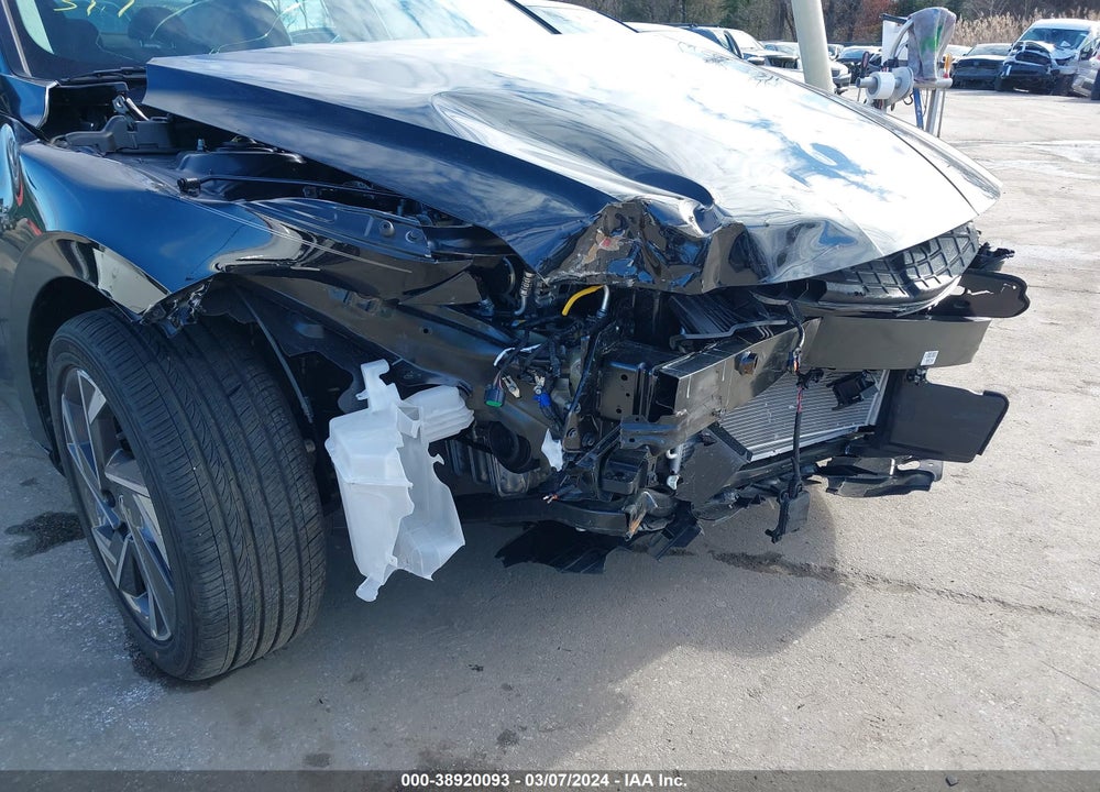 2024 HYUNDAI ELANTRA SEL VIN: KMHLS4DG1RU676500