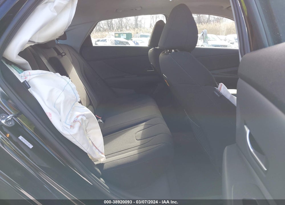 2024 HYUNDAI ELANTRA SEL VIN: KMHLS4DG1RU676500