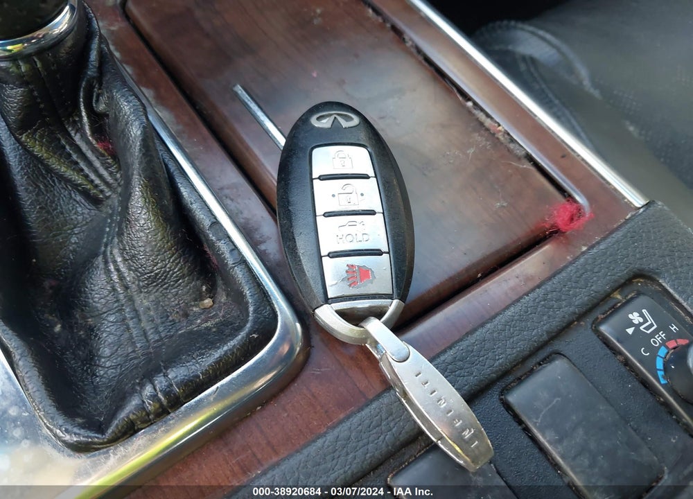 2008 INFINITI M45X VIN: JNKBY01F48M550468