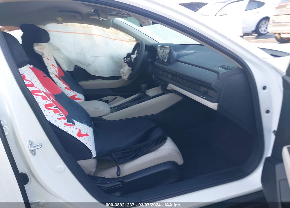 2024 HONDA ACCORD LX VIN: 1HGCY1F23RA039534