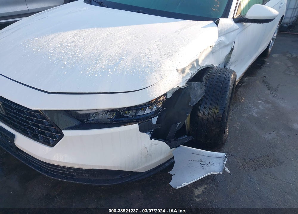 2024 HONDA ACCORD LX VIN: 1HGCY1F23RA039534