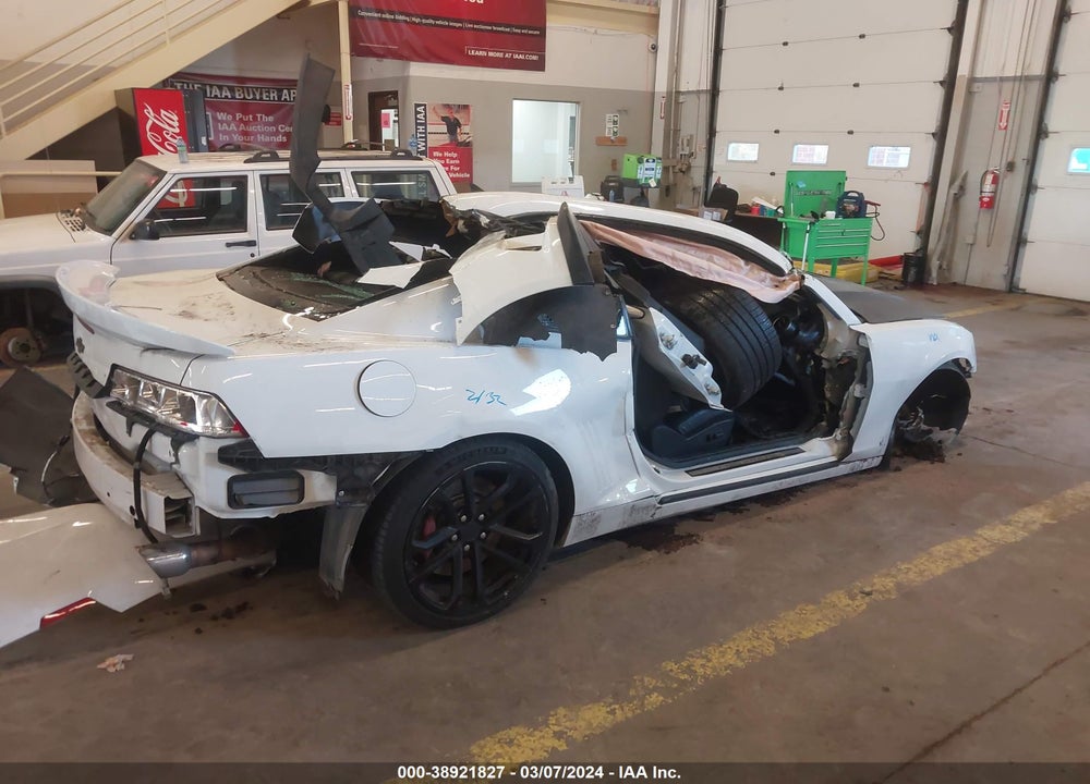 2015 CHEVROLET CAMARO 2SS VIN: 2G1FJ1EW3F9144479