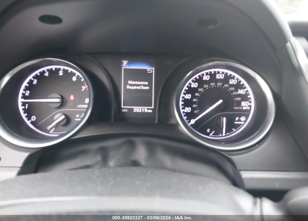 2019 TOYOTA CAMRY VIN: 4T1B11HK6KU752746