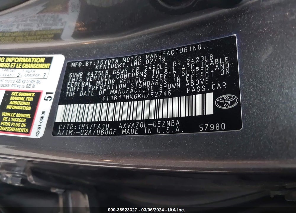 2019 TOYOTA CAMRY VIN: 4T1B11HK6KU752746