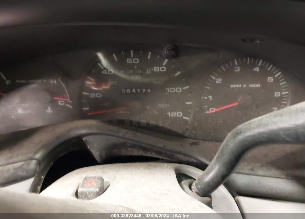 2001 FORD TAURUS SES VIN: 1FAFP55U91G168510