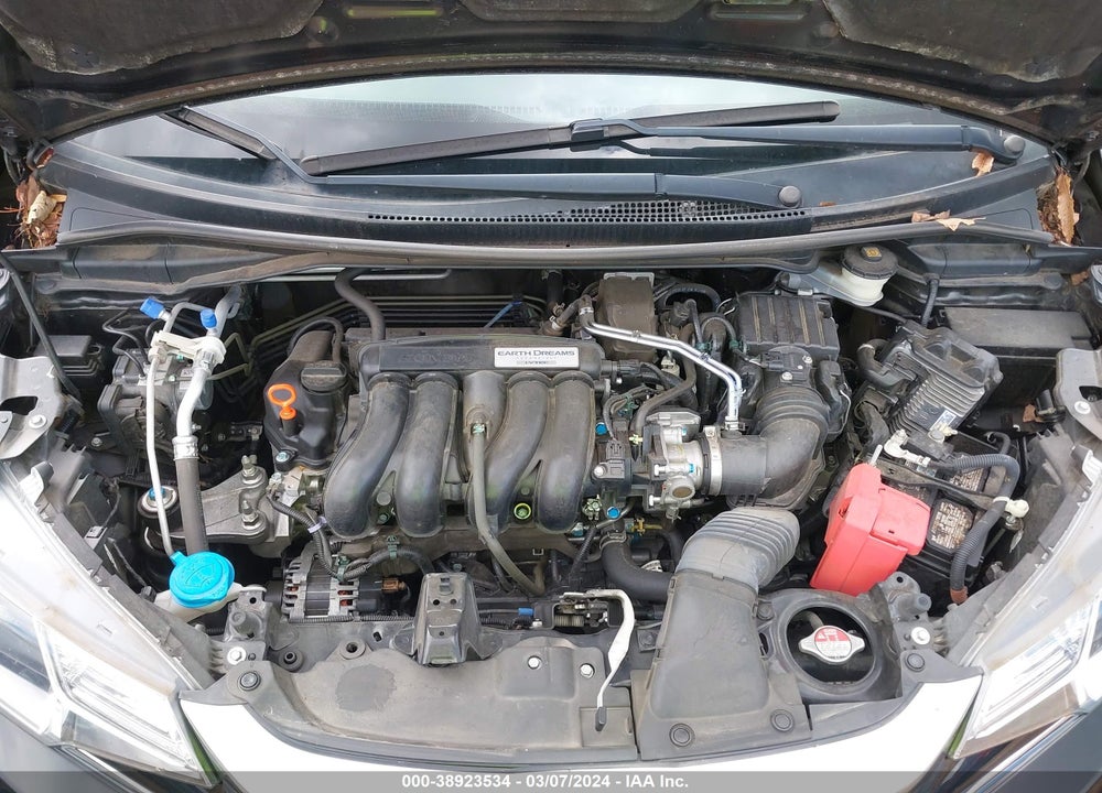 2018 HONDA FIT LX VIN: 3HGGK5H40JM736577