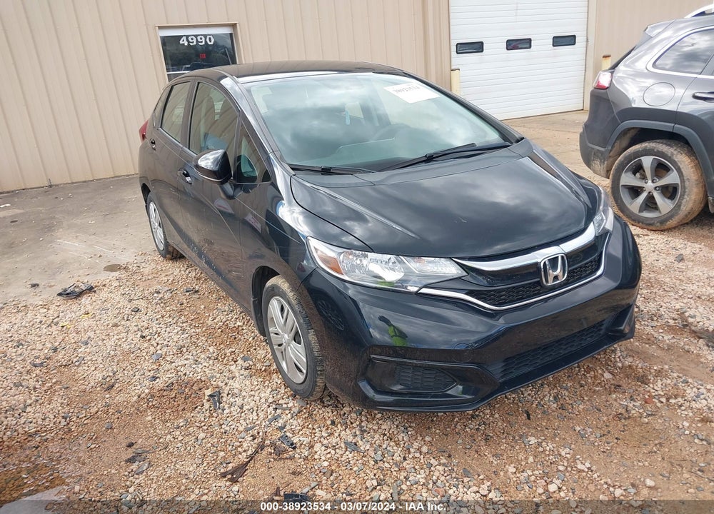 2018 HONDA FIT LX VIN: 3HGGK5H40JM736577