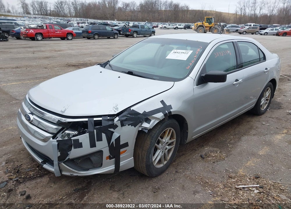 2012 FORD FUSION S VIN: 3FAHP0GA9CR301082