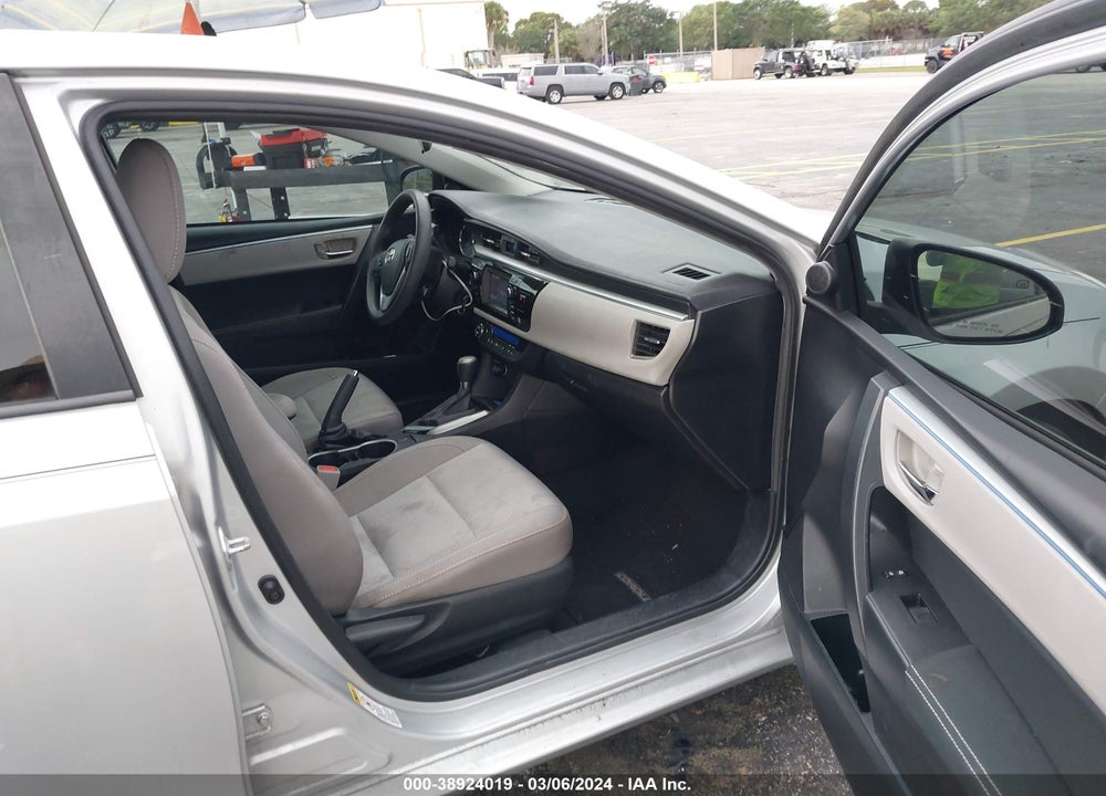 2016 TOYOTA COROLLA LE VIN: 2T1BURHE2GC685409