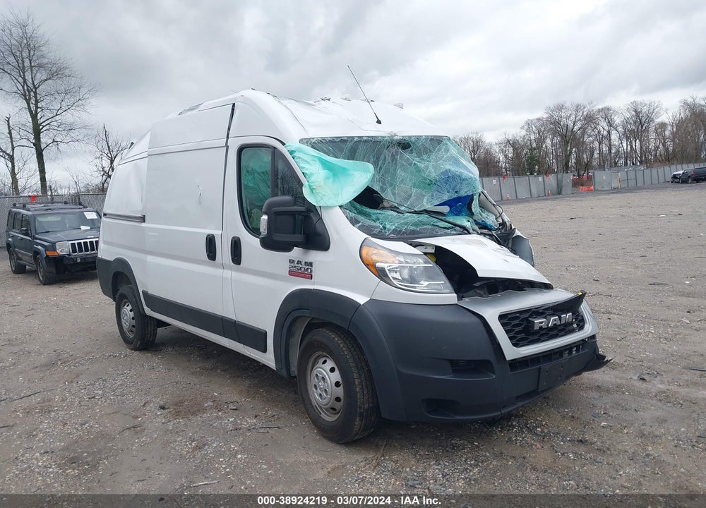 2019 RAM PROMASTER 2500 HIGH ROOF 136 WB VIN: 3C6TRVCG0KE541074