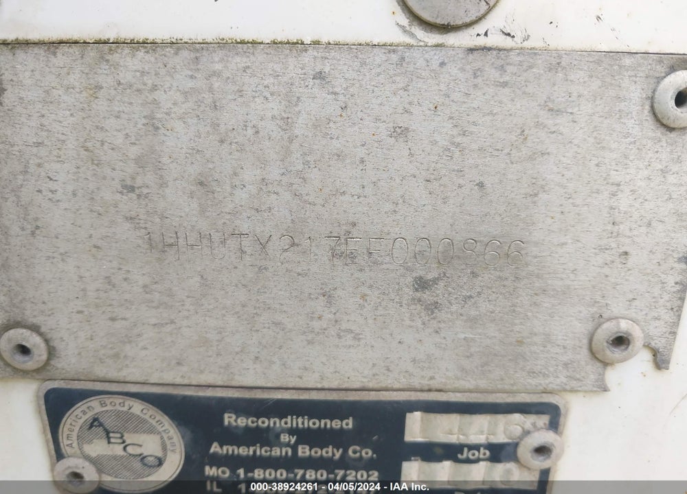 1985 HACKNEY 16 BAY BEV VIN: 1HHUTX217EE000866