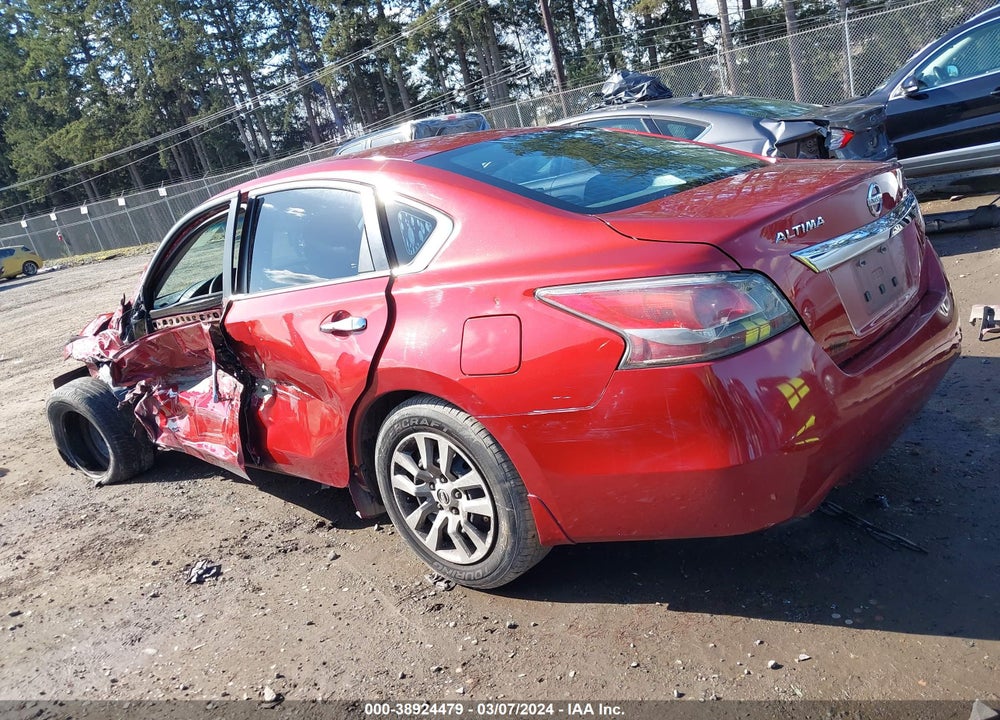 2015 NISSAN ALTIMA 2.5 S VIN: 1N4AL3AP9FC218248