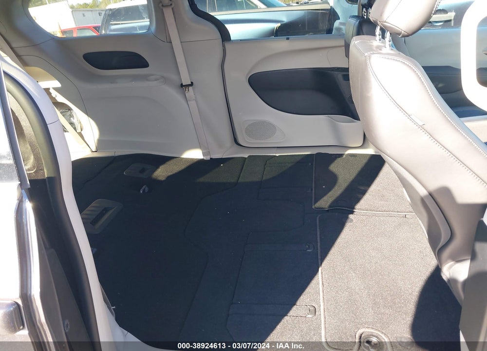 2023 CHRYSLER PACIFICA TOURING L VIN: 2C4RC1BG1PR612531