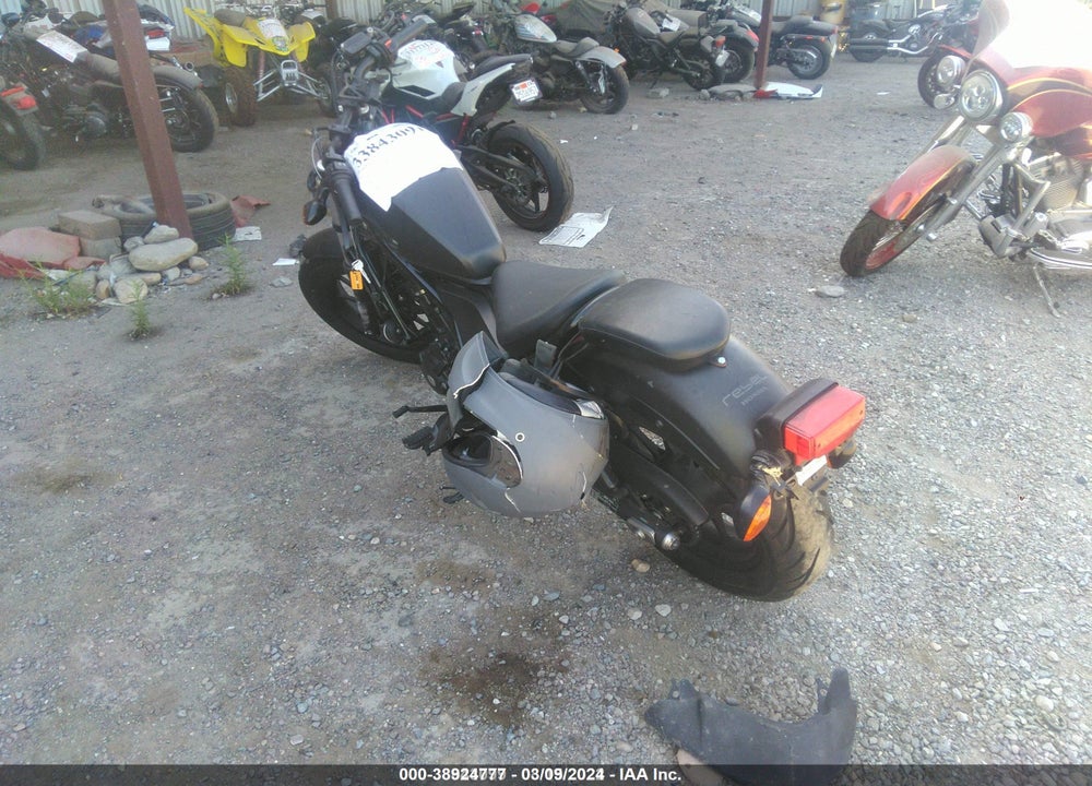 2019 HONDA CMX300 A VIN: MLHNC5358K5200385