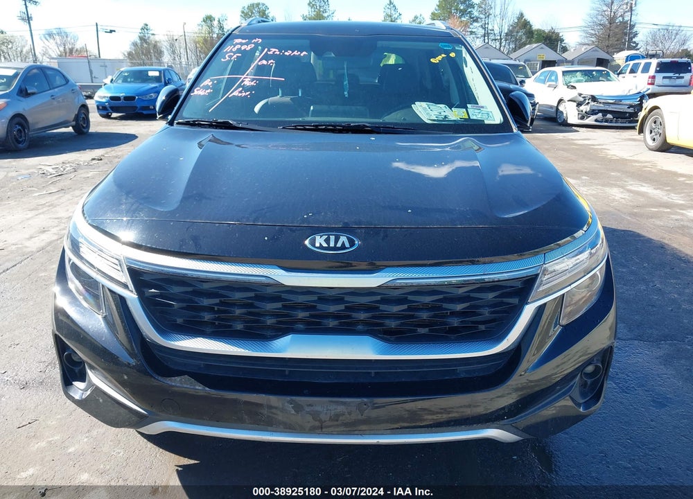 2021 KIA SELTOS S VIN: KNDEUCAA7M7094135