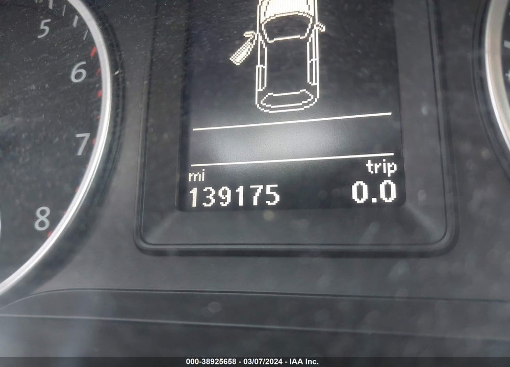 2015 VOLKSWAGEN TIGUAN SE VIN: WVGBV7AX5FW516693