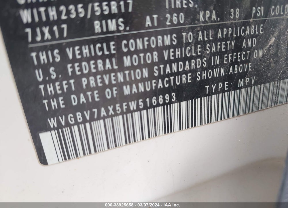 2015 VOLKSWAGEN TIGUAN SE VIN: WVGBV7AX5FW516693