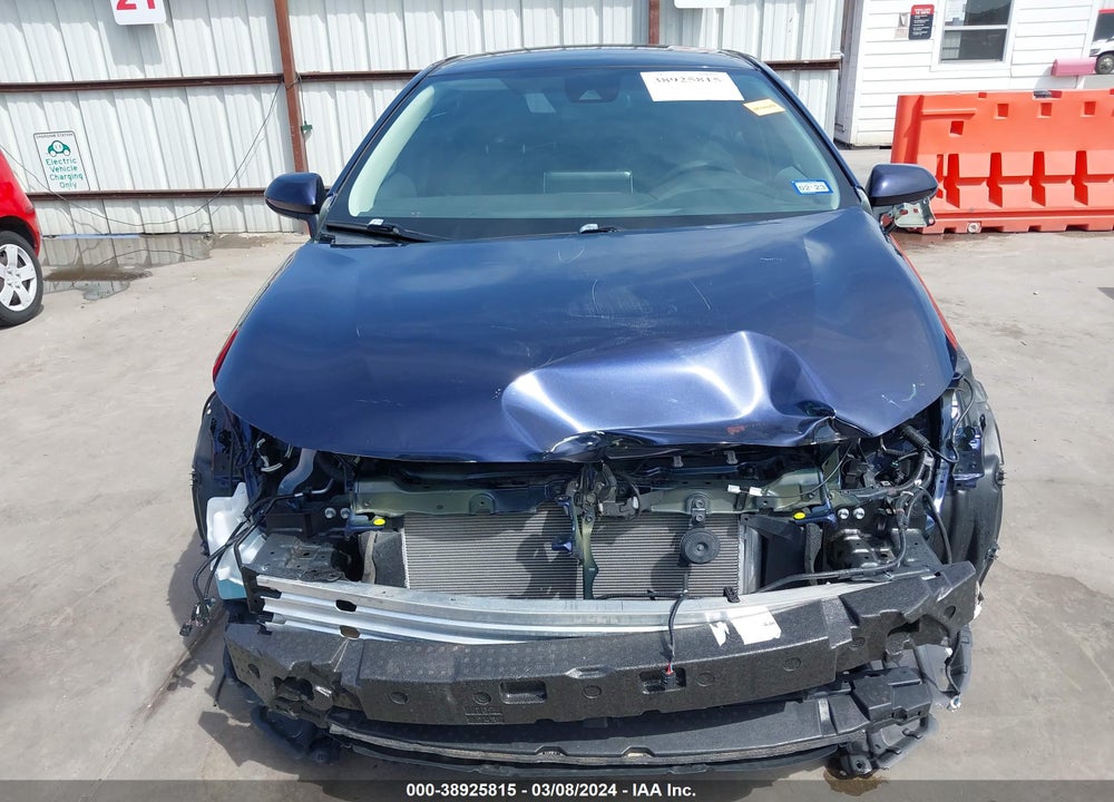2020 TOYOTA COROLLA LE VIN: 5YFEPRAE2LP062929