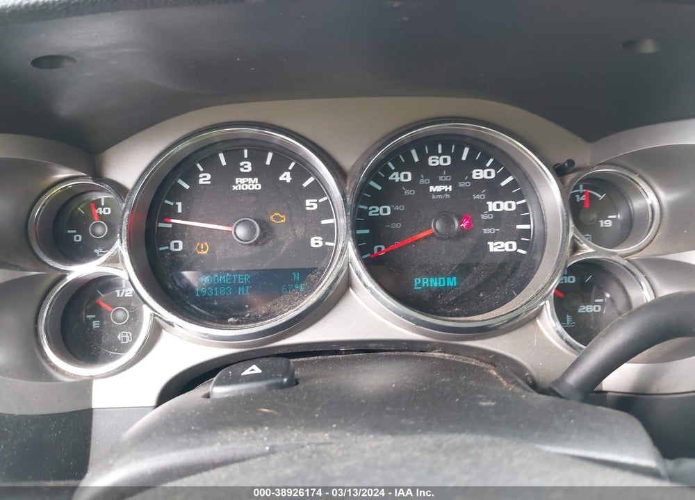 2013 CHEVROLET SILVERADO 1500 LT VIN: 3GCPKSE70DG270051