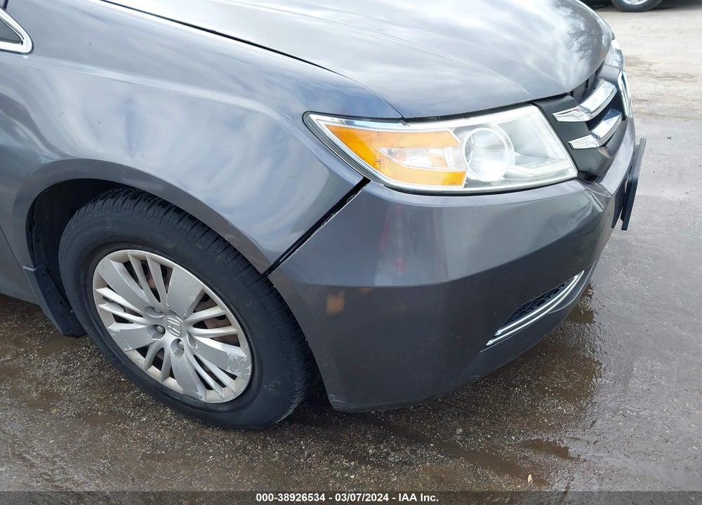 2015 HONDA ODYSSEY LX VIN: 5FNRL5H20FB066303