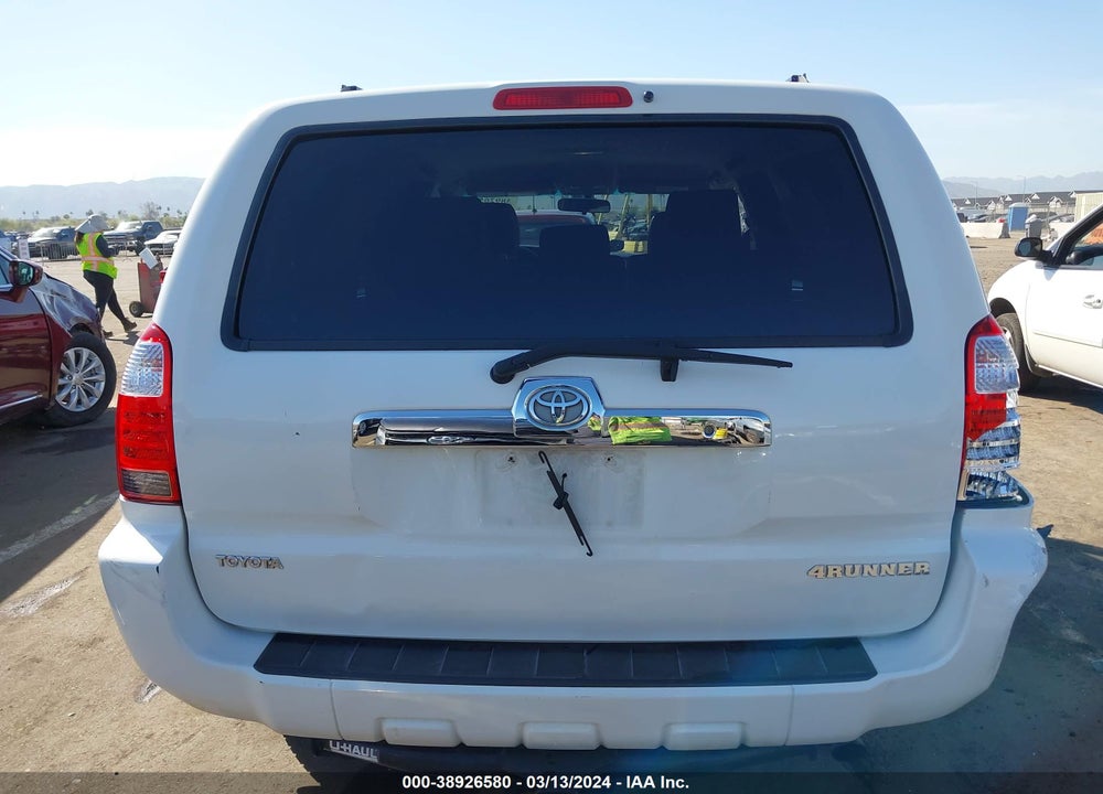 2007 TOYOTA 4RUNNER SR5 V6 VIN: JTEZU14R370092415