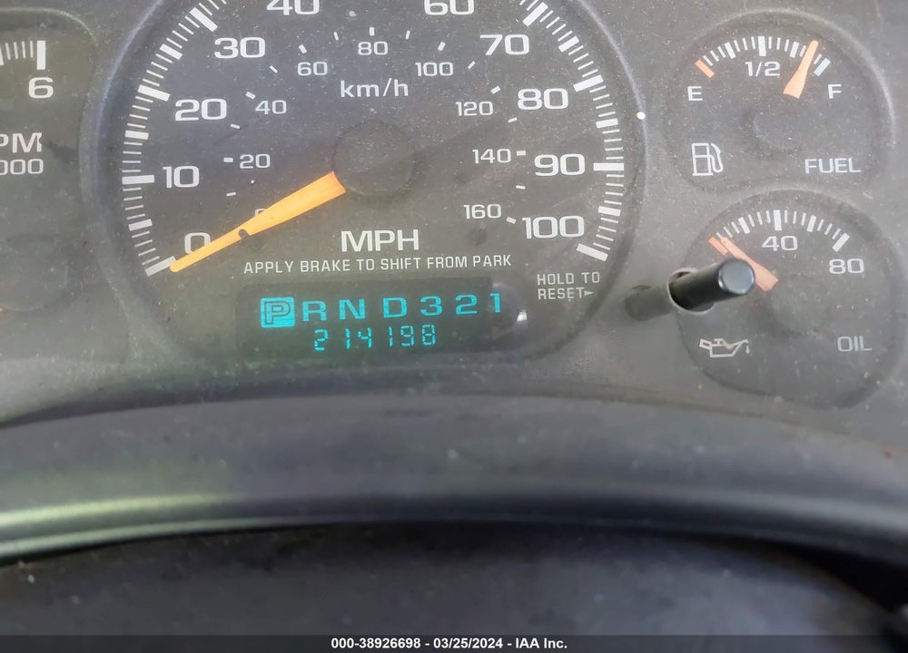 2000 CHEVROLET TAHOE ALL NEW LT VIN: 1GNEK13T5YJ107747
