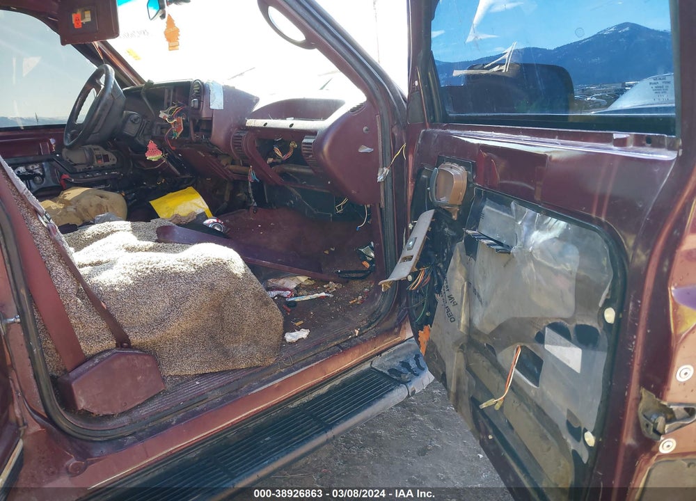 1995 GMC YUKON VIN: 1GKEK13K3SJ769130