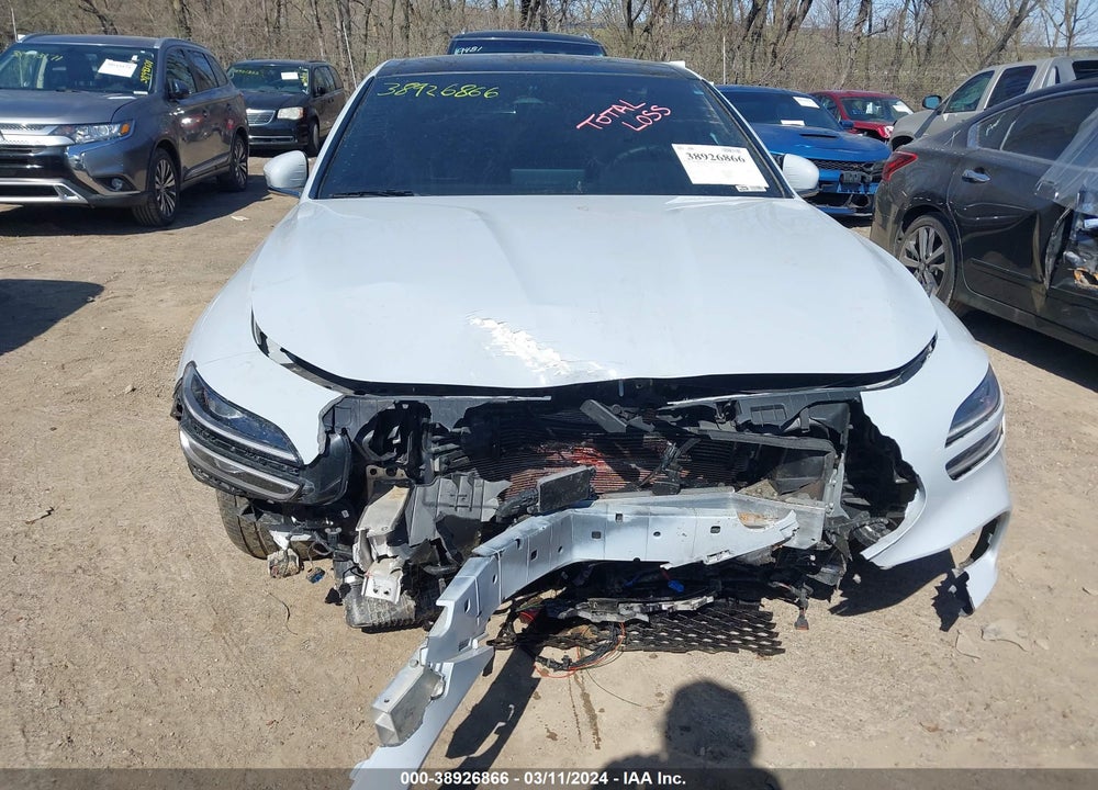 2022 GENESIS G70 3.3T AWD VIN: KMTG54TE3NU092091