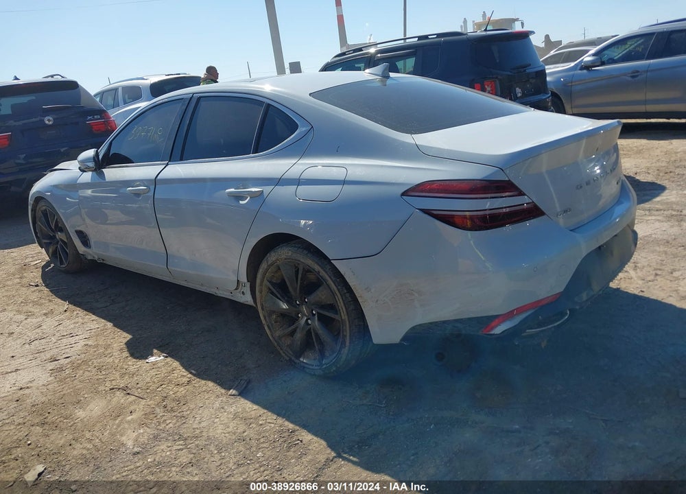 2022 GENESIS G70 3.3T AWD VIN: KMTG54TE3NU092091