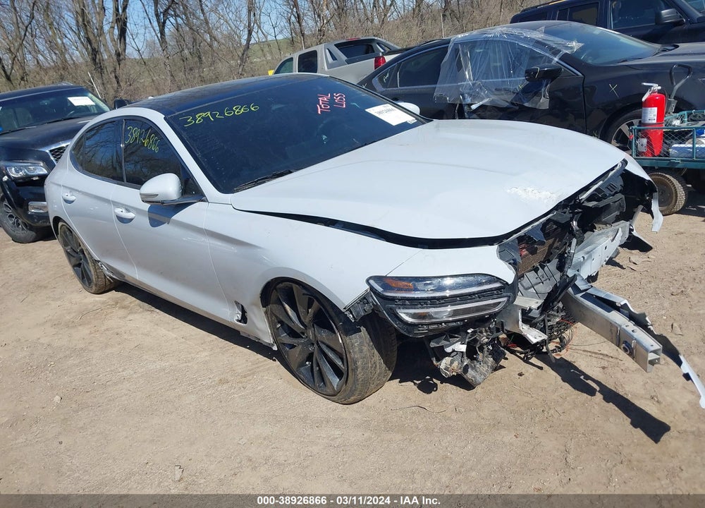 2022 GENESIS G70 3.3T AWD VIN: KMTG54TE3NU092091