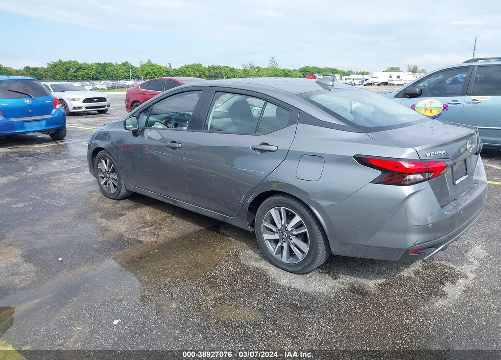 2020 NISSAN VERSA SV XTRONIC CVT VIN: 3N1CN8EV6LL843924