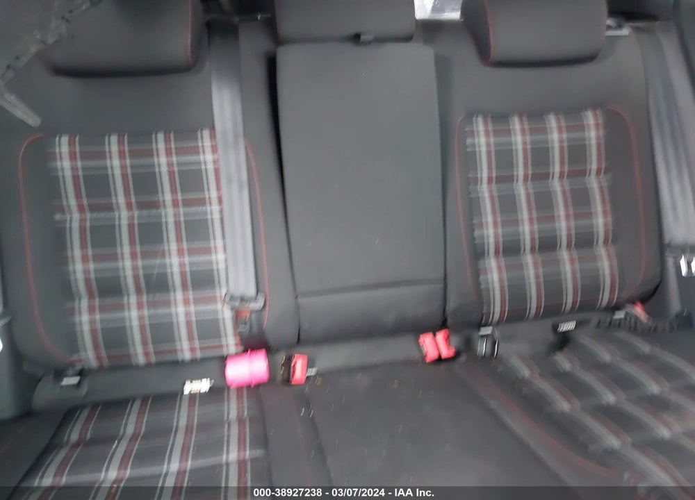 2010 VOLKSWAGEN GTI 2-DOOR VIN: WVWEV7AJ9AW181606