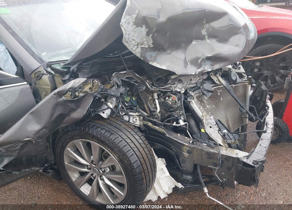 2015 TOYOTA CAMRY SE VIN: 4T1BF1FK7FU981057