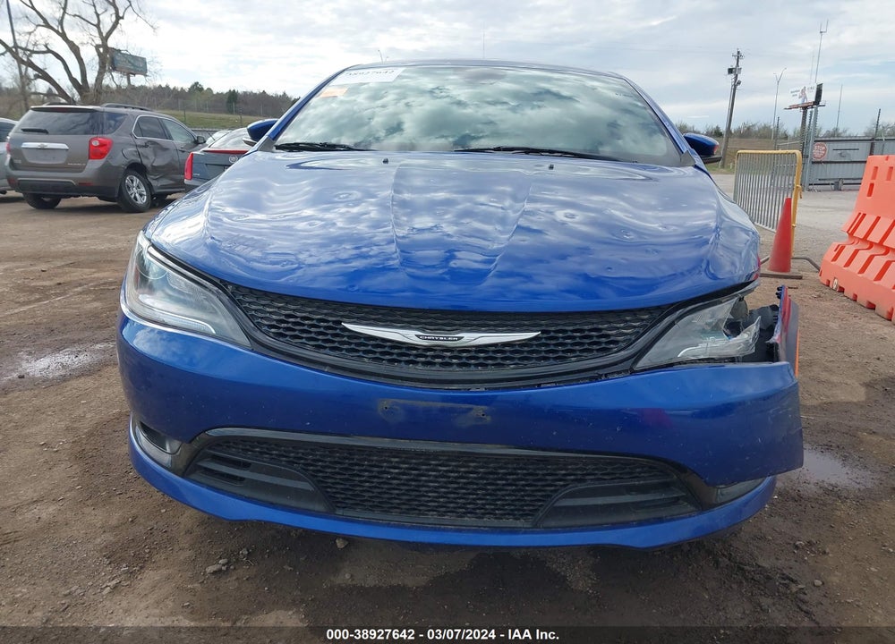 2016 CHRYSLER 200 S VIN: 1C3CCCBB9GN138111