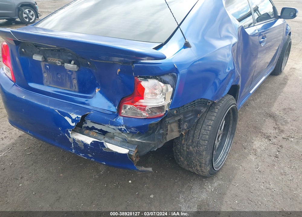 2011 TOYOTA SCION TC VIN: JTKJF5C74B3016625