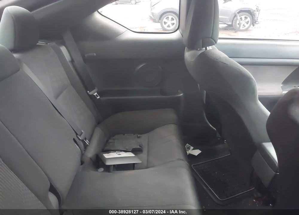 2011 TOYOTA SCION TC VIN: JTKJF5C74B3016625