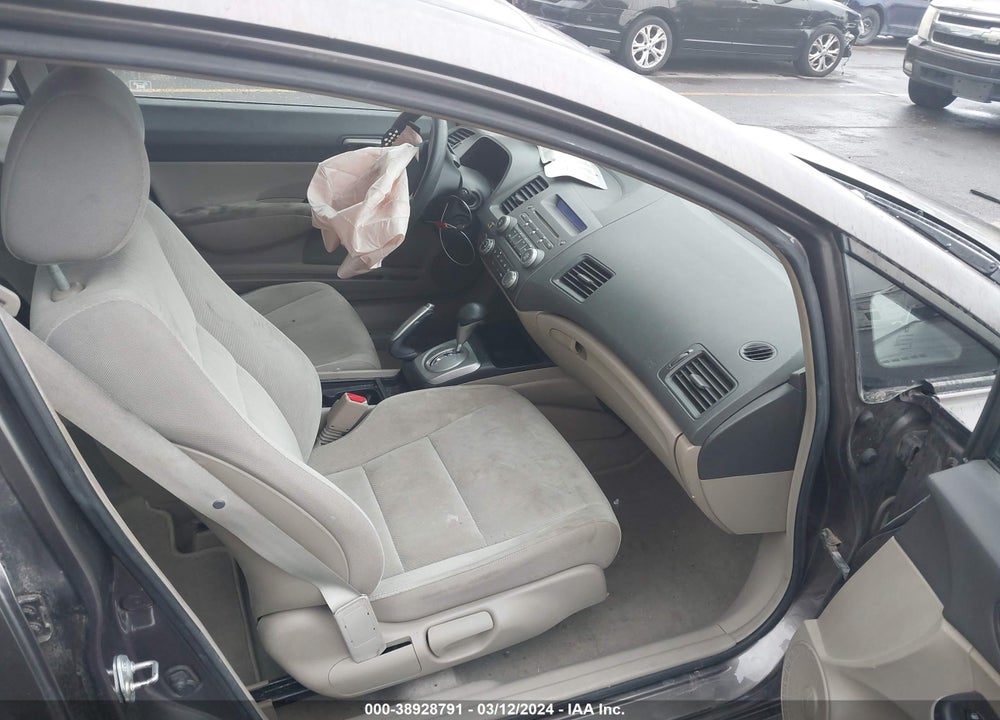 2010 HONDA CIVIC LX VIN: 19XFA1F54AE018610