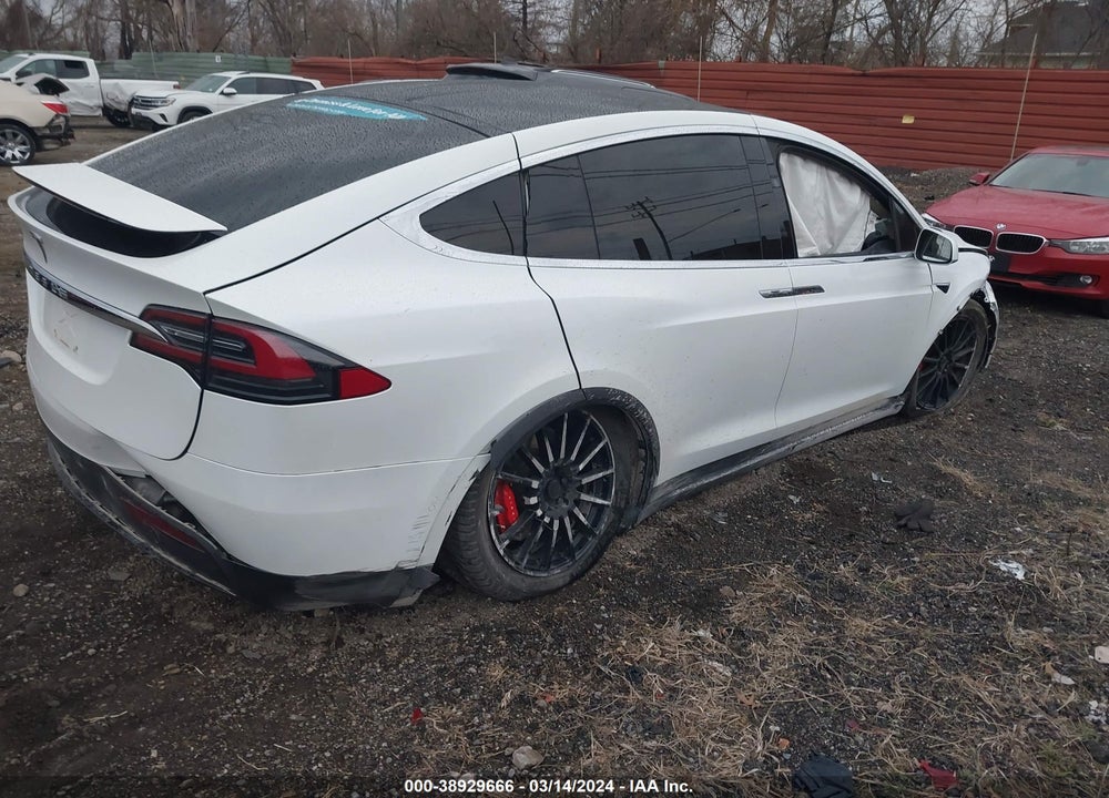 2019 TESLA MODEL X P100D/PERFORMANCE VIN: 5YJXCBE48KF180359