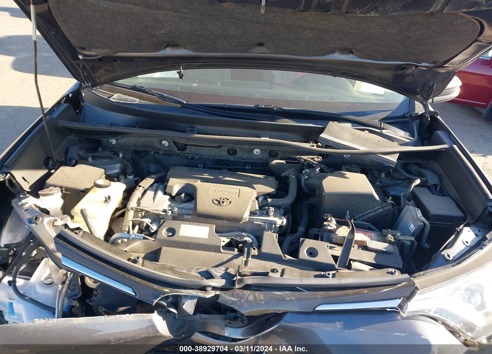 2016 TOYOTA RAV4 XLE VIN: JTMWFREV1GJ089986