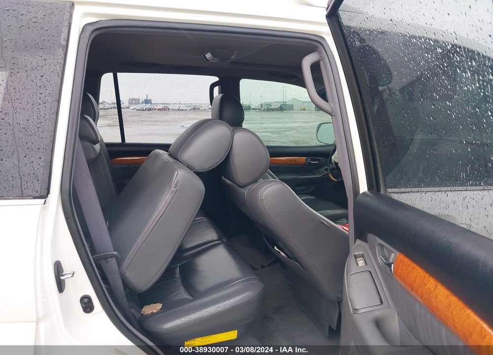 2005 LEXUS GX 470 VIN: JTJBT20X150070460