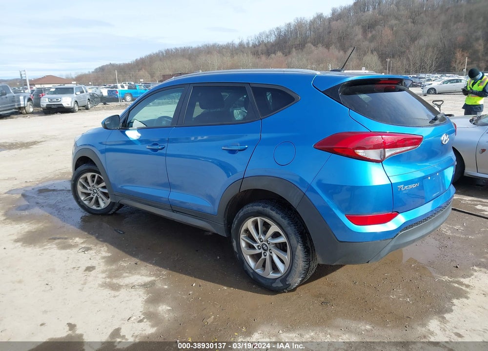 2016 HYUNDAI TUCSON SE VIN: KM8J3CA40GU228321
