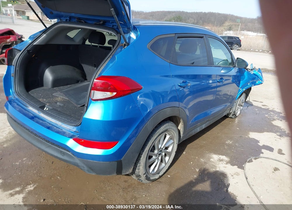 2016 HYUNDAI TUCSON SE VIN: KM8J3CA40GU228321