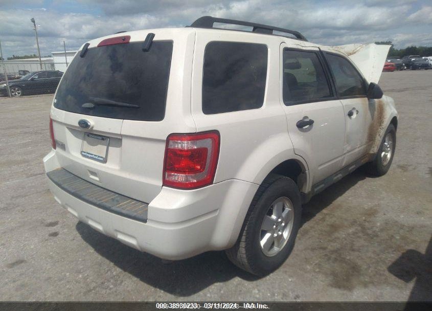 2011 FORD ESCAPE XLT VIN: 1FMCU0D73BKC30949